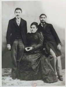 Jeanne Poust 與她的兒子們